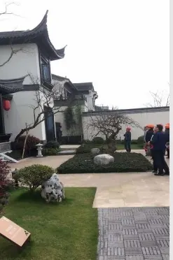 中式合院檐廊美人靠坐凳栏杆实拍